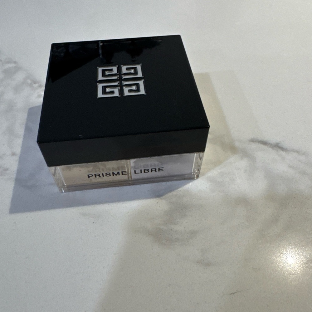 Givenchy Prisme Libre in shade 2
